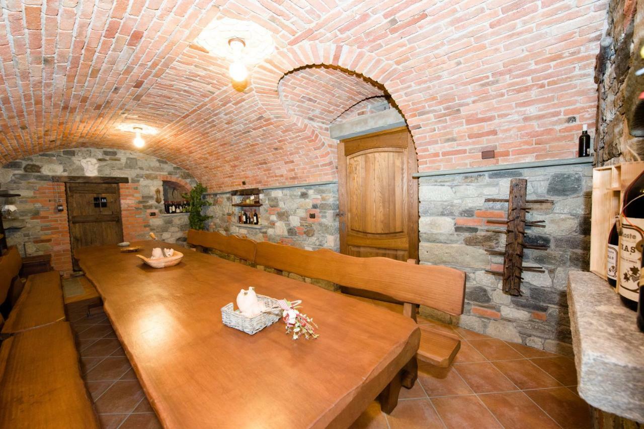 La Coccinella Villa Donnaz ภายนอก รูปภาพ
